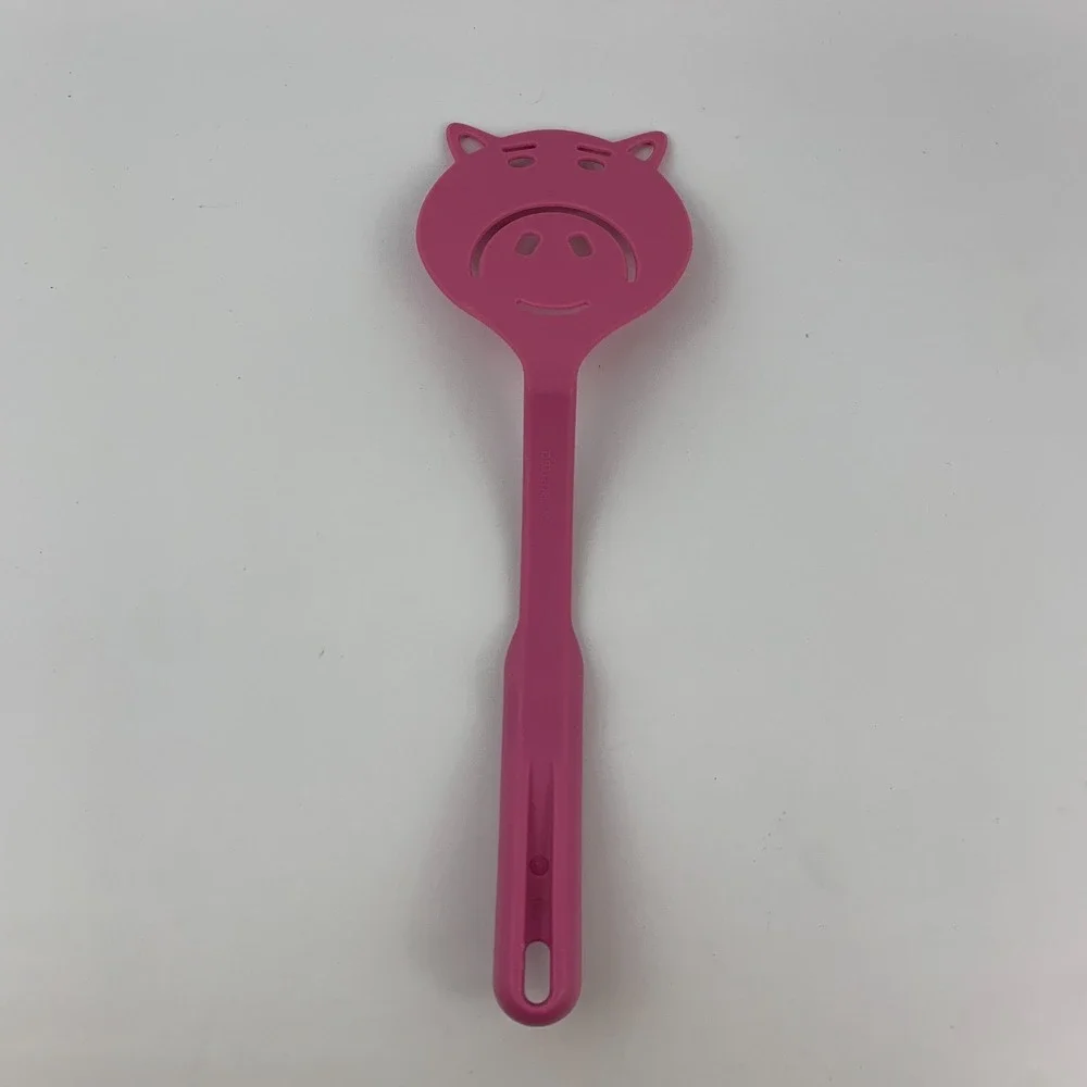 Pampered Chef Walt Disney Toy Story 4 Hamm Pink Pig Pancake Flipper Spatula